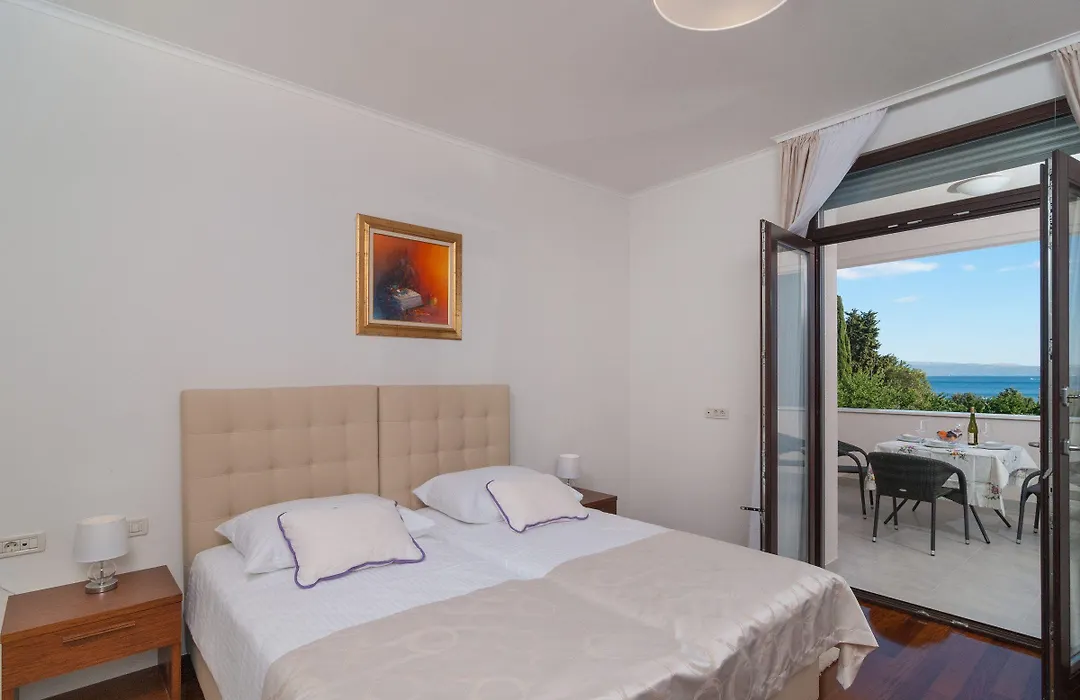 Luxury Rooms Near The Beach-1