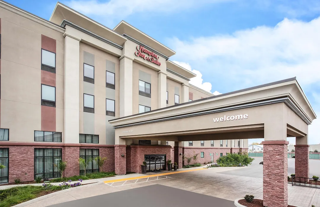 Hampton Inn & Suites Watsonville-1