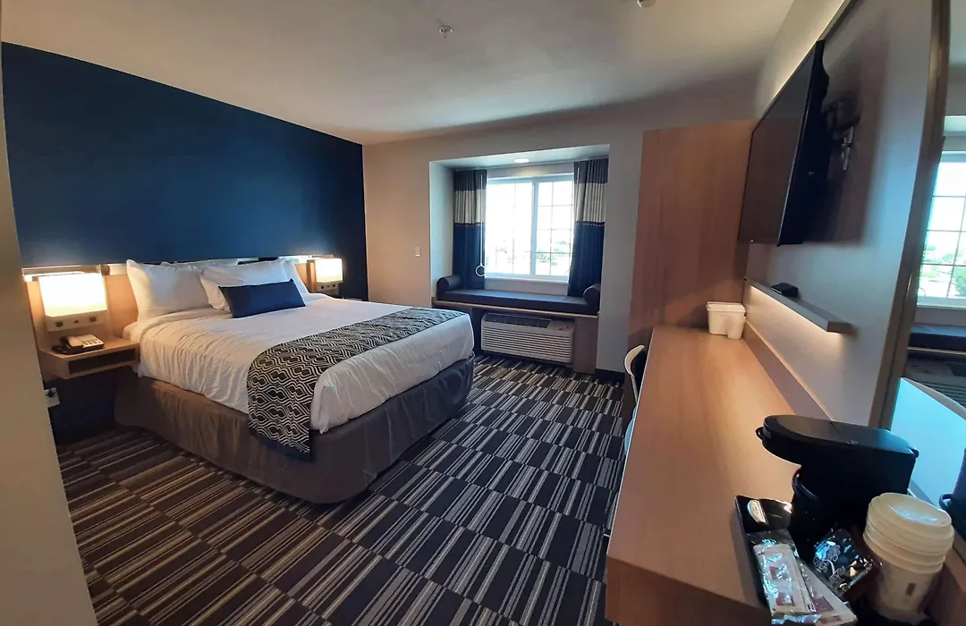Microtel Inn & Suites By Wyndham Loveland-1