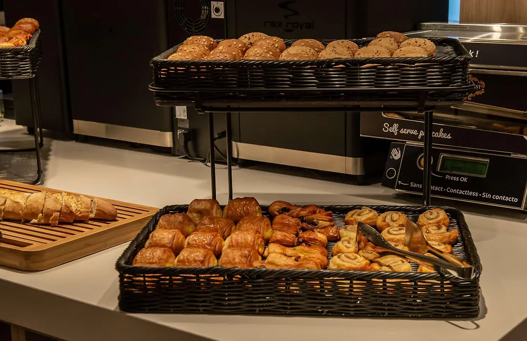 Radisson Hotel Liege City Centre-1
