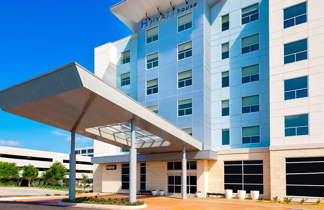 Hyatt House Tampa Airport/Westshore-1