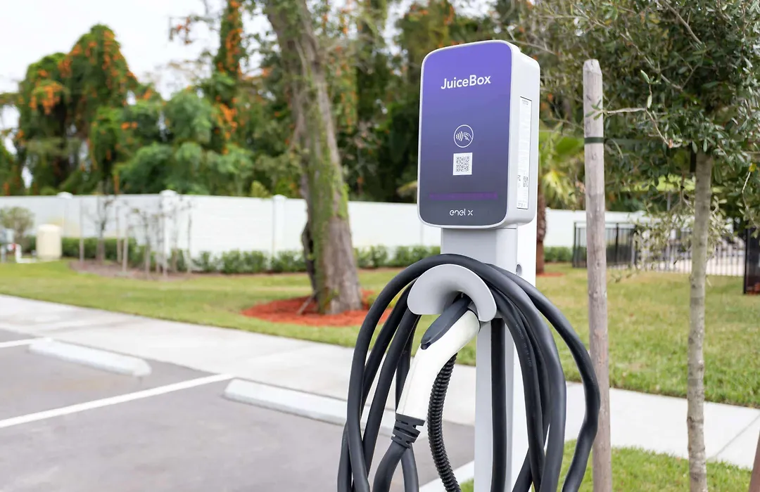 Wyndham Garden Orlando Airport - Free Airport Shuttle-1