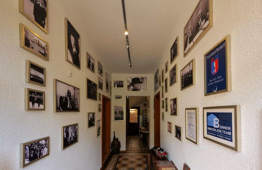 Hotel Alte Buergermeisterei-1