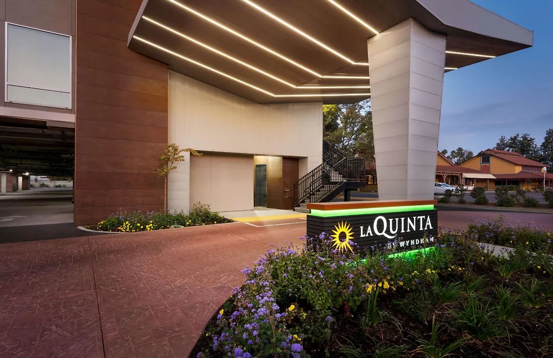 La Quinta By Wyndham Clovis Ca-1