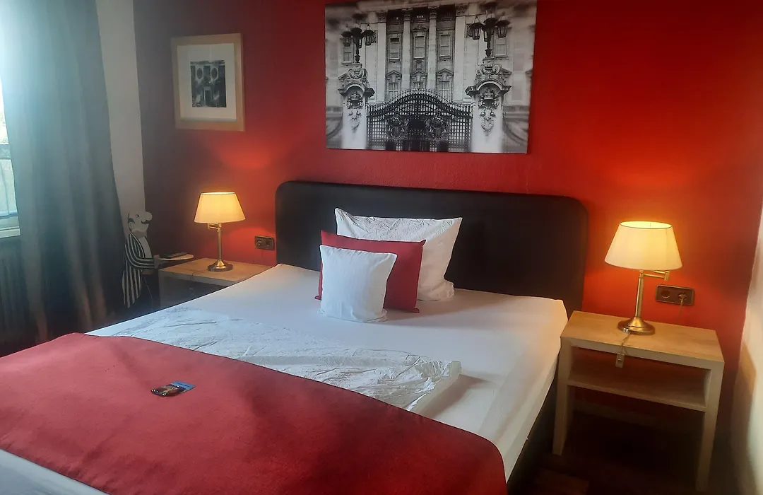 Henblas Hotel-1