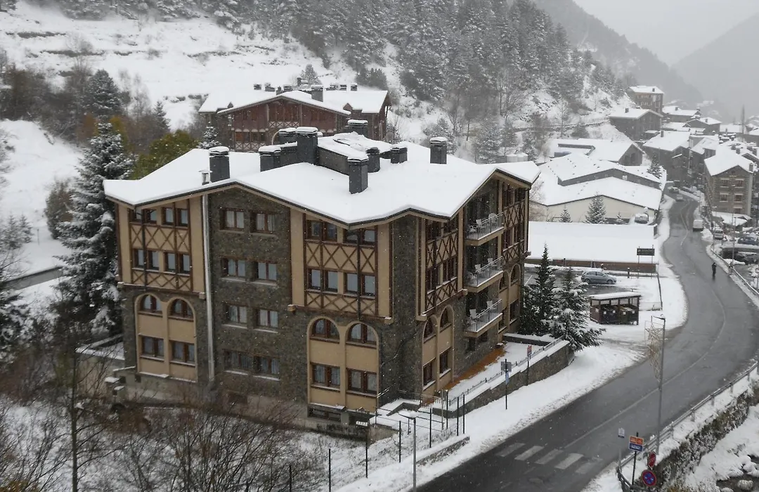 Hotel Xalet Verdu-1