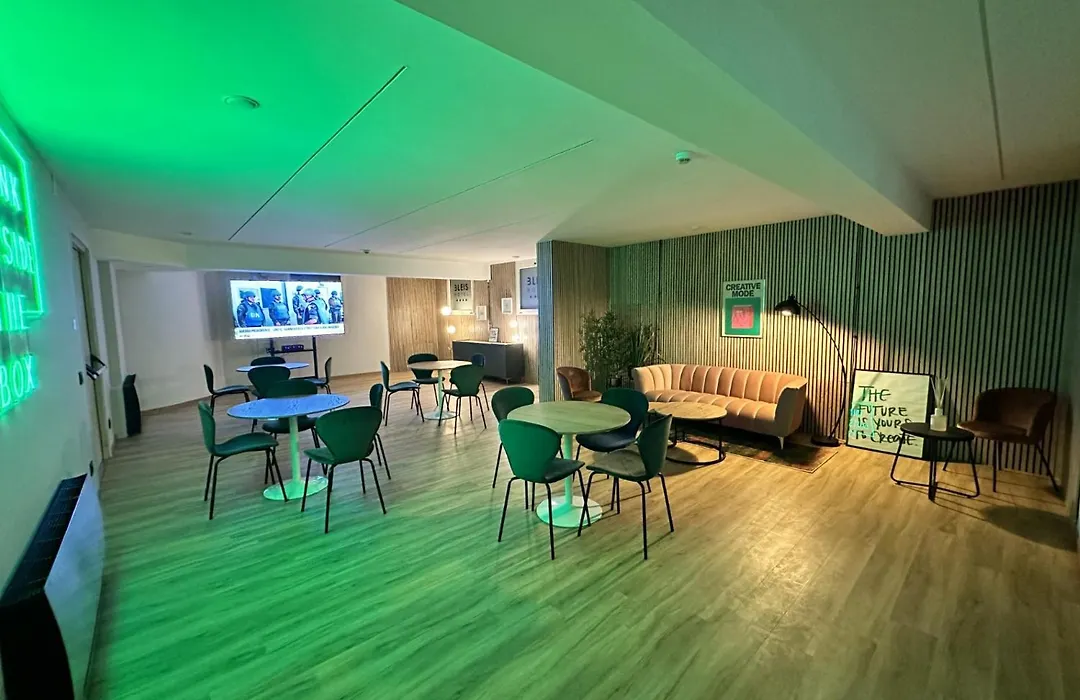Bleis Hotel-1