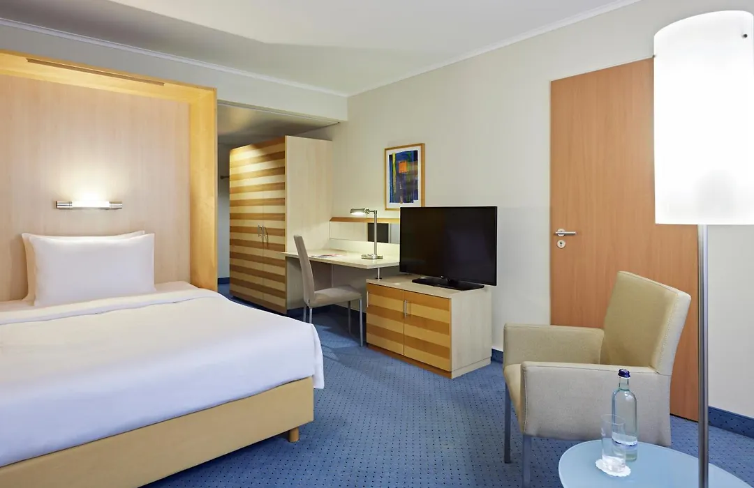 Lindner Hotel Cologne Am Dom, Part Of Jdv By Hyatt-1