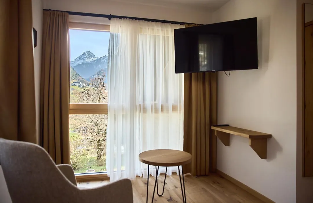 Aparthotel Die Monika-1