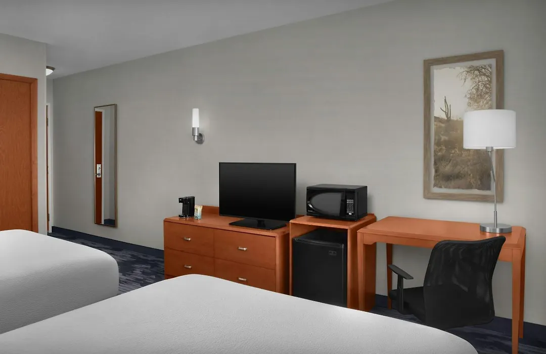 Fairfield Inn And Suites Phoenix Chandler Fashion Center-1