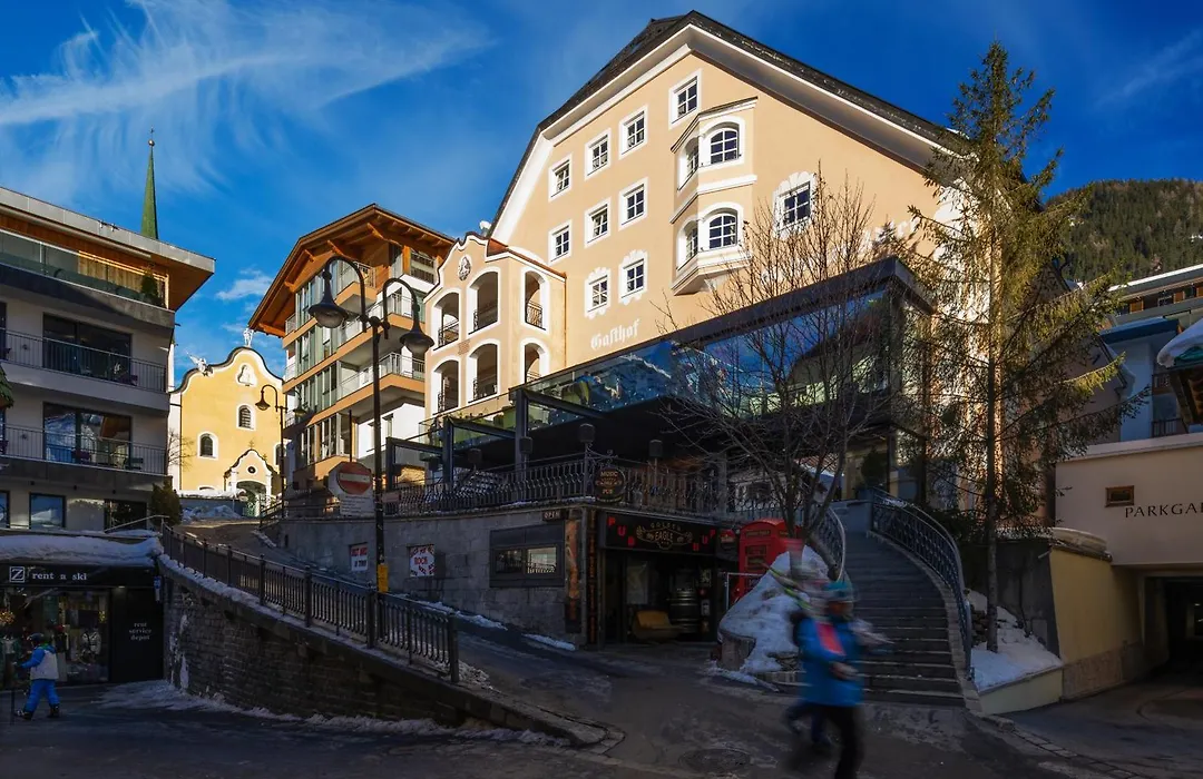 Hotel Goldener Adler - Im Sommer Silvretta Premium Card Inkludiert-1