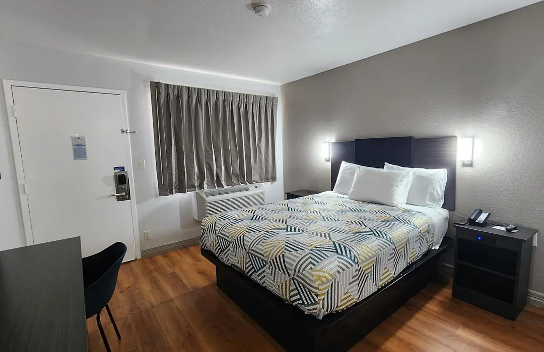 Motel 6-Conroe, Tx-1
