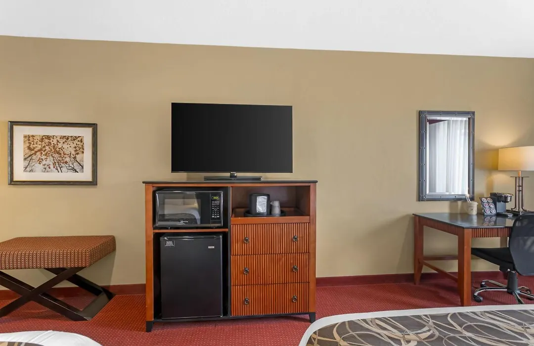 Best Western Plus Canyon Pines-1