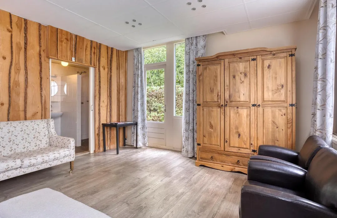 Landgoed Stakenberg - Hotel&Bungalows-1