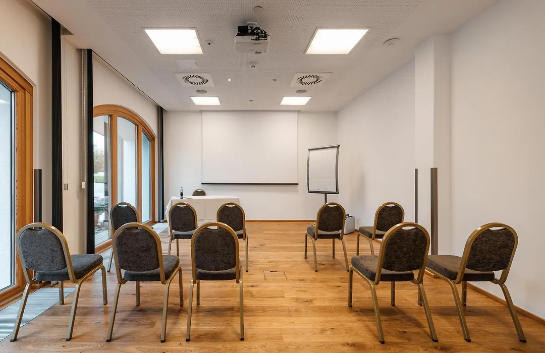 Holiday Inn Innsbruck By Ihg-1