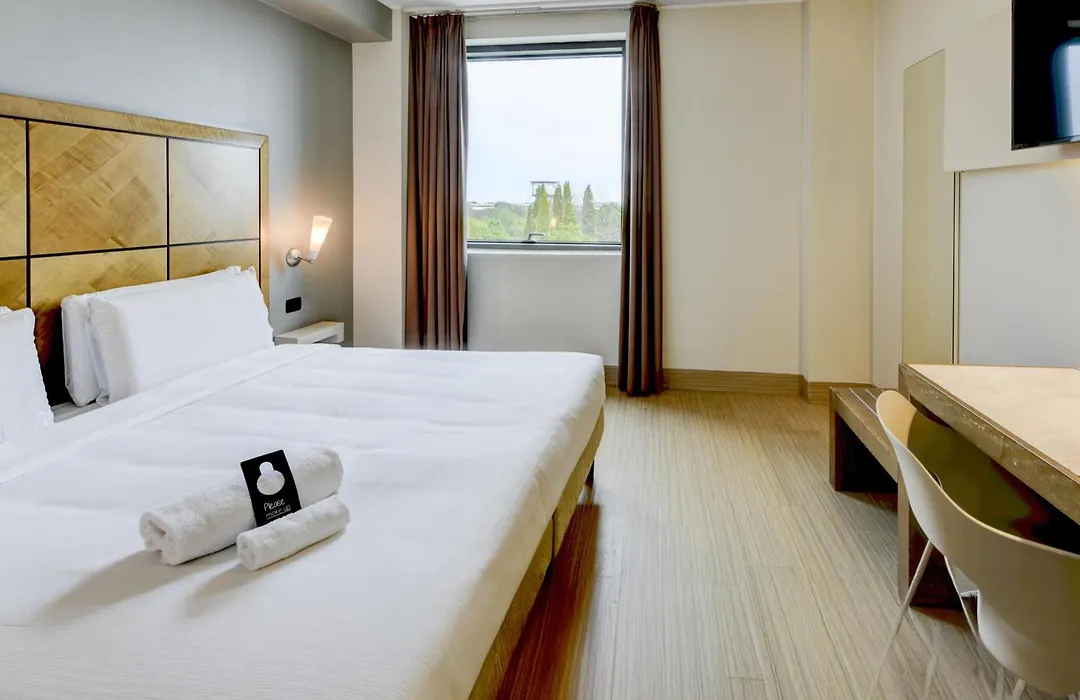 B&B HOTEL Padova-1