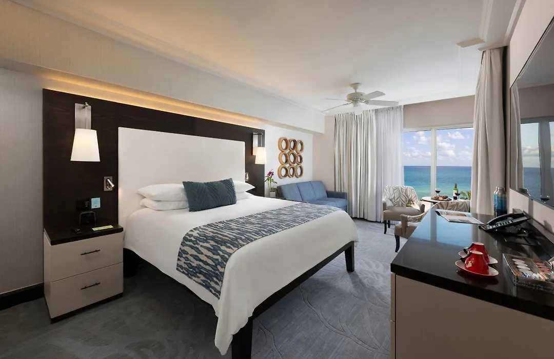 The Palms Hotel & Spa-1
