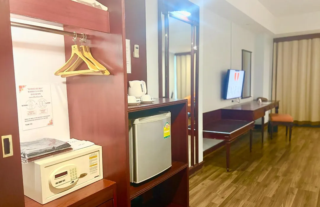 Tai Pan Hotel-1