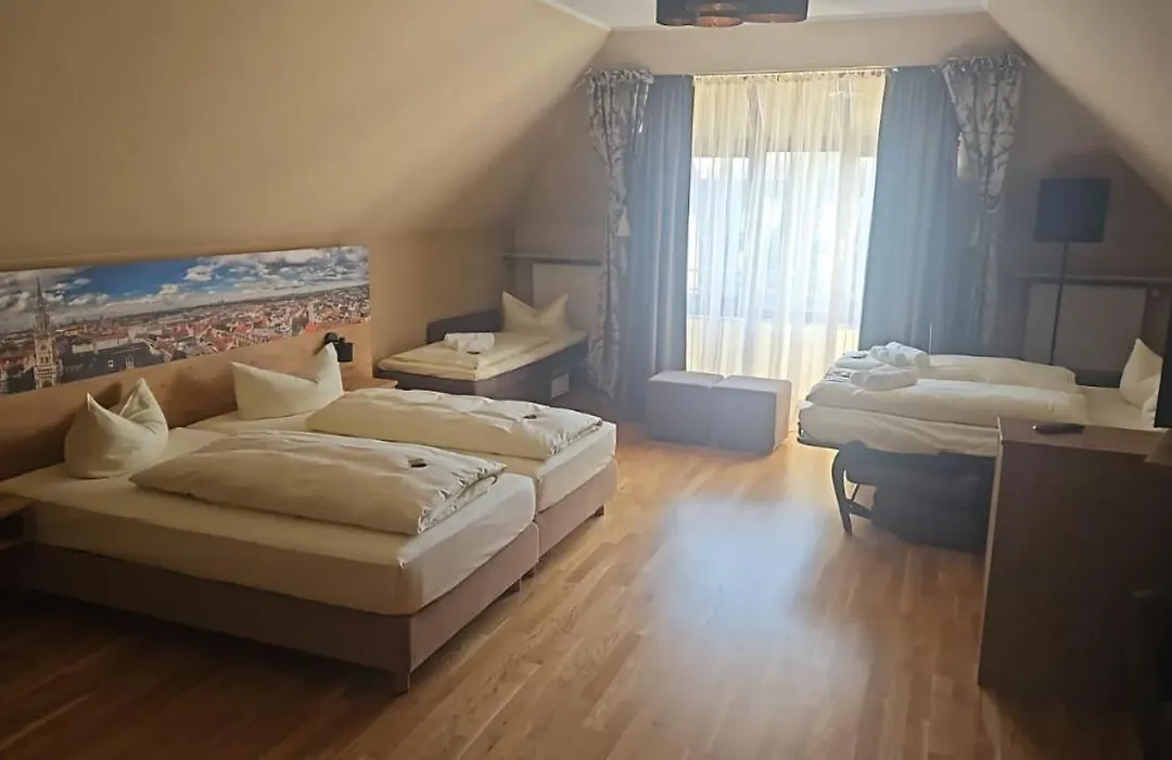 Parkhotel Leiser-1