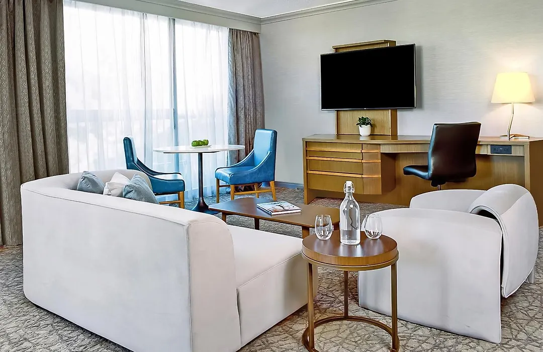 Crowne Plaza Toronto - North York By Ihg-1