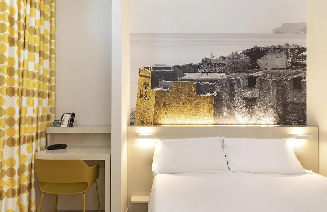 B&B Hotel Savona-1