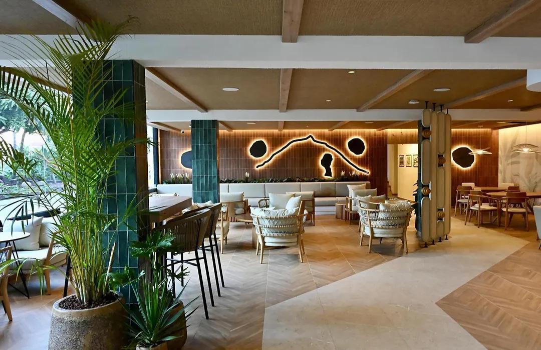 Radisson Resort & Residences Tenerife - Adults Only-1