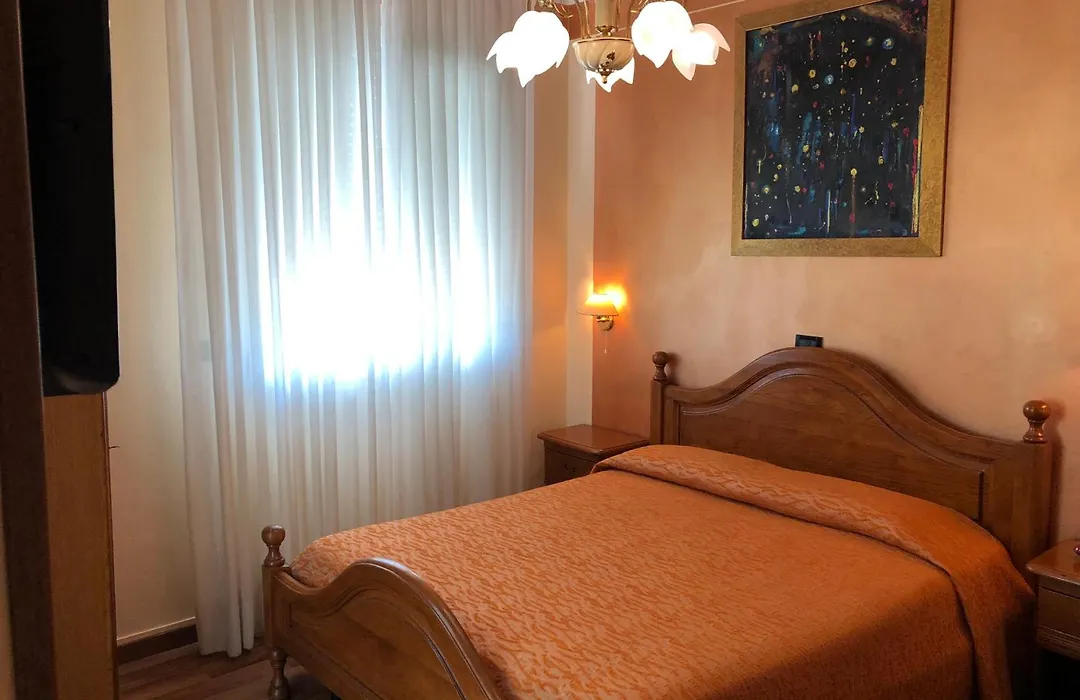 Hotel Victoria-1