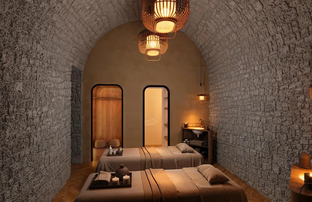 Grand Tonic Hotel & Spa Paris-1