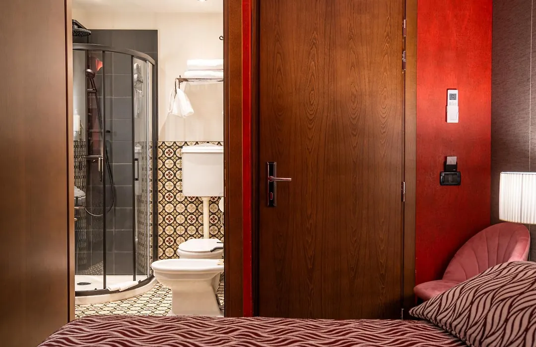 Hotel Il Guercino-1