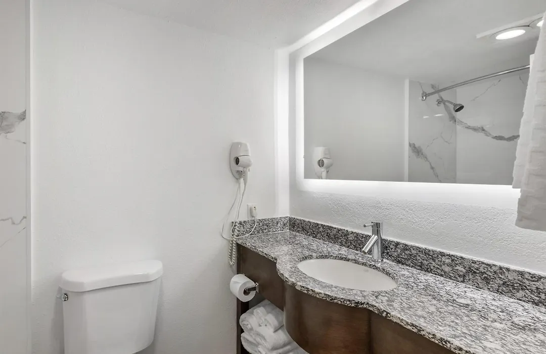 Best Western Palm Beach Lakes-1