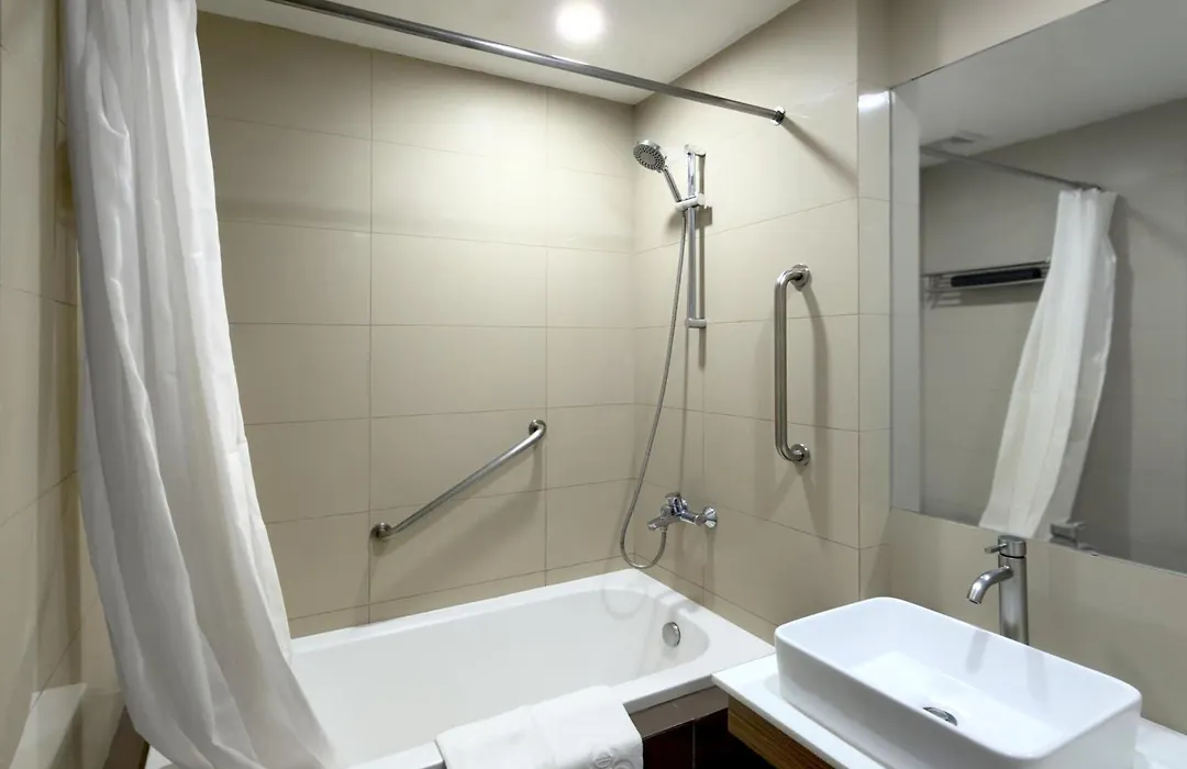 Rothman Hotel-1