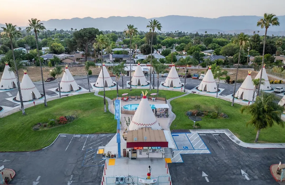 Wigwam Motel-1