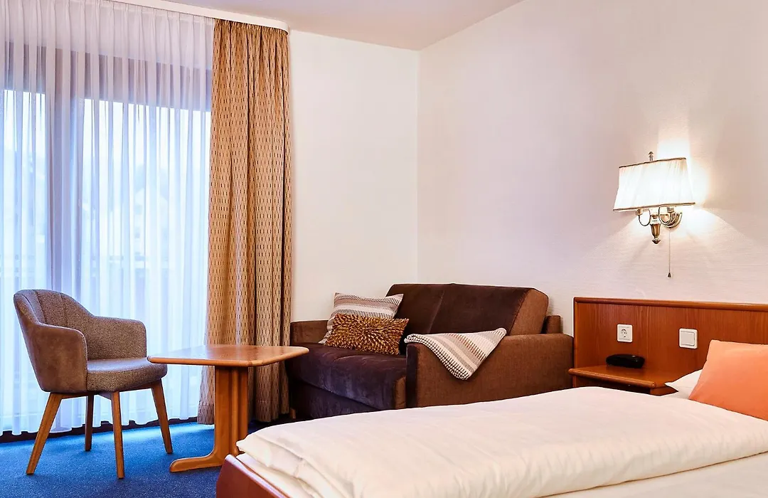 Hotel Am Steinberg-1