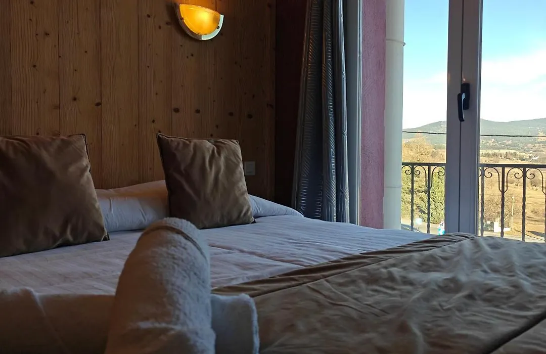 Le Catalan - Hôtel et appartements-1