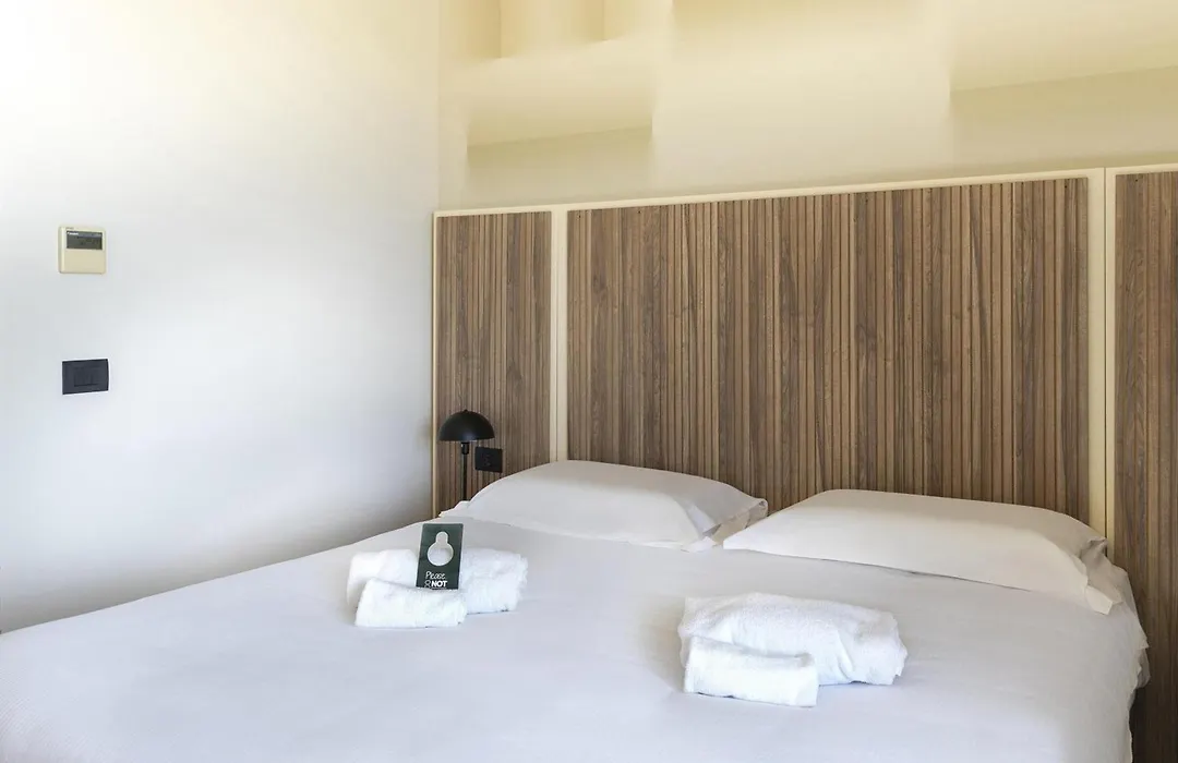 B&B HOTEL Pomezia Cortese-1