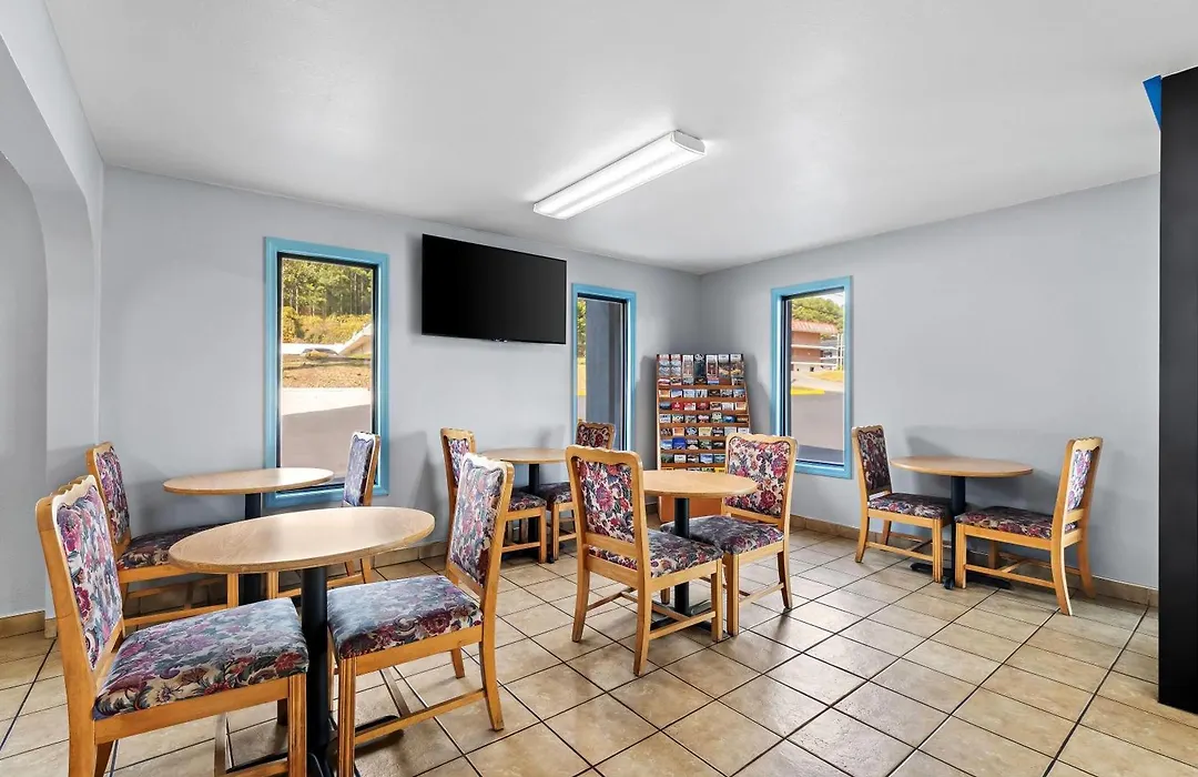 Days Inn By Wyndham Cleveland Tn-1