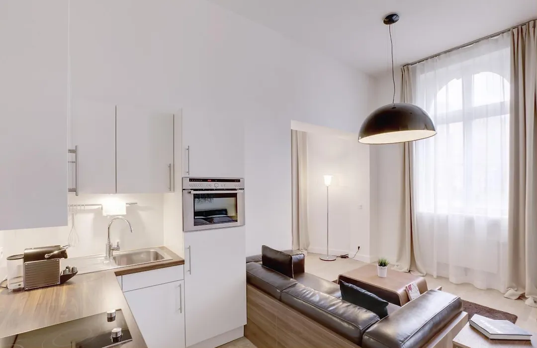 The Red - Living Suites By The Rhine-1