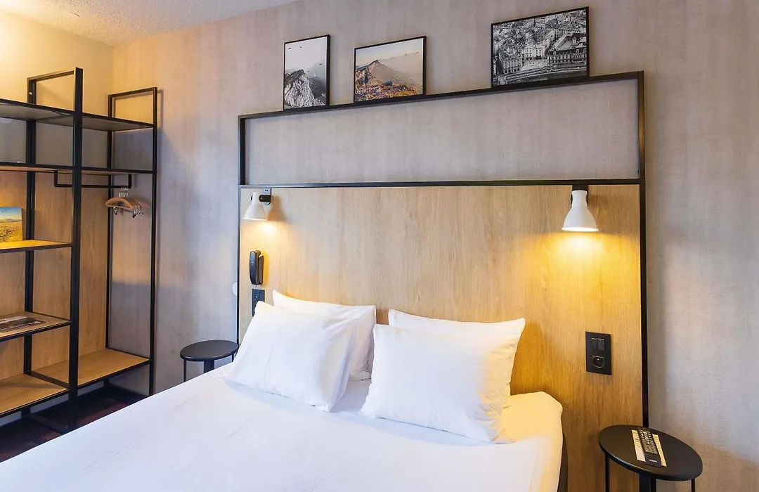Ibis Grenoble Gare-1