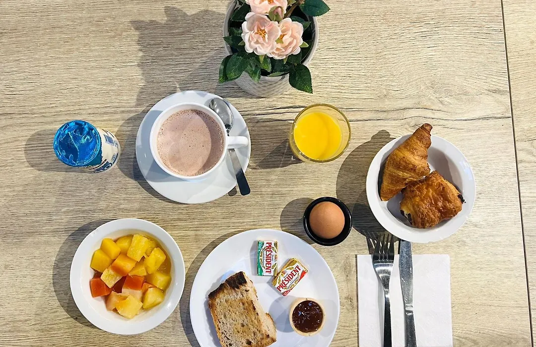 Ibis Budget Bayonne-1