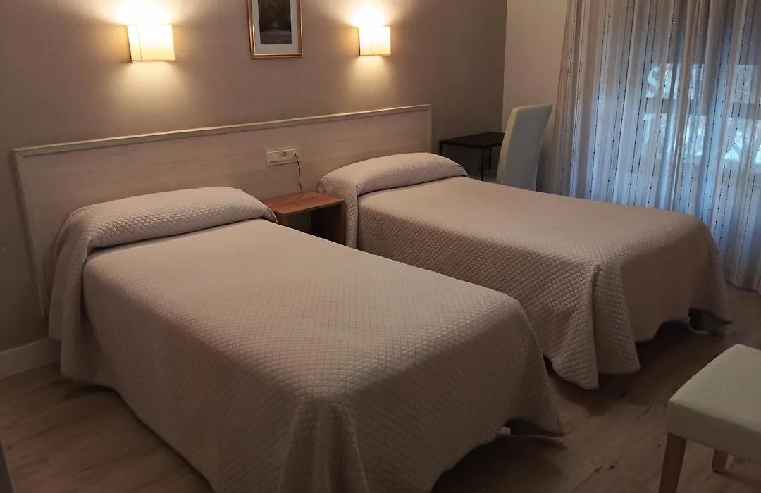 Hostal Atienzar-1