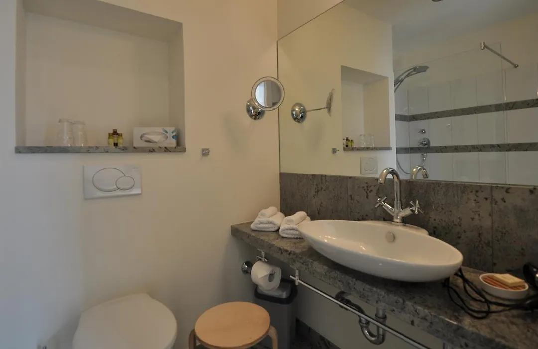 Villa Andante Apartmenthotel-1