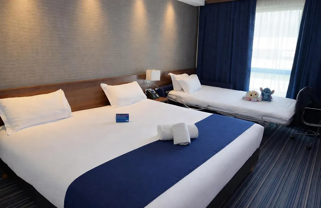 Holiday Inn Express Toulon - Est By Ihg-1