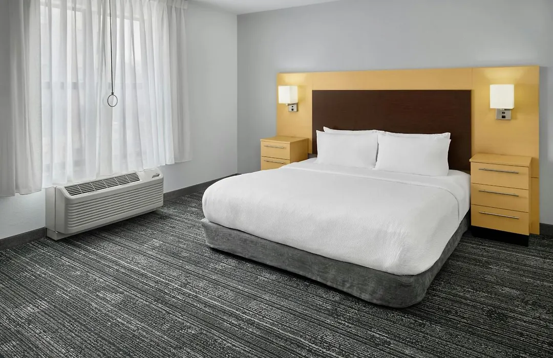 Towneplace Suites By Marriott Lawrence Downtown-1