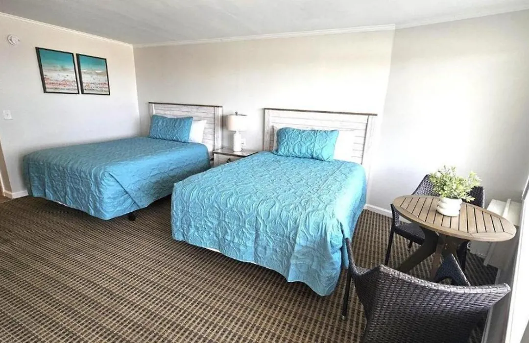 Aqua Beach Hotel-1