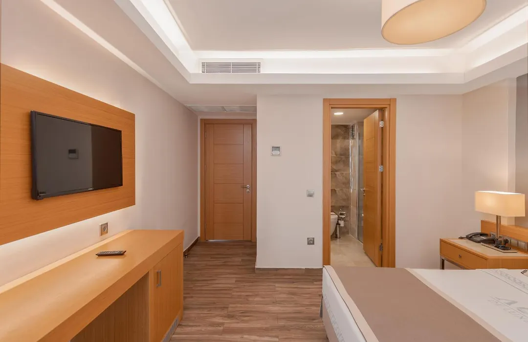 Aquasis De Luxe Resort & Spa-1
