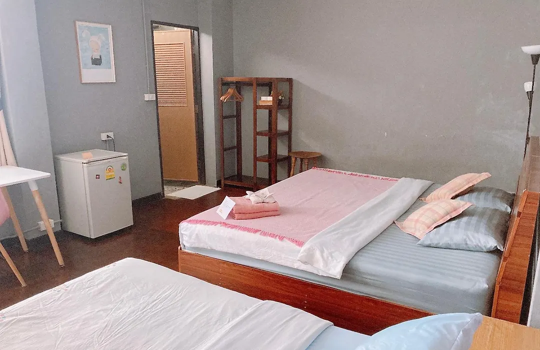 Wayside Guesthouse-1