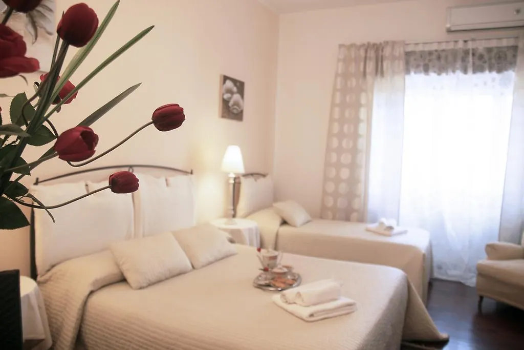 Primavera Rooms-1
