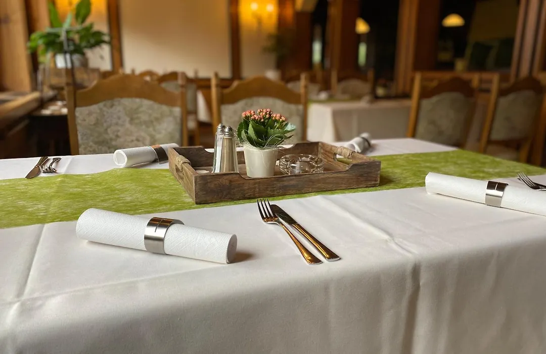 Hotel-Restaurant Domblick-1
