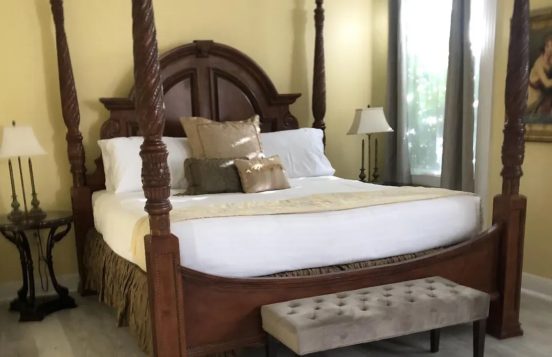 The Inn At Cedar Grove-1