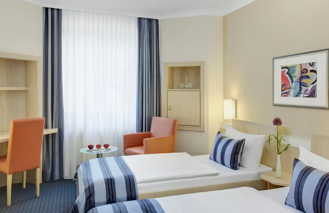 Hotel Nuernberg City Center By Leonardo Hotels-1